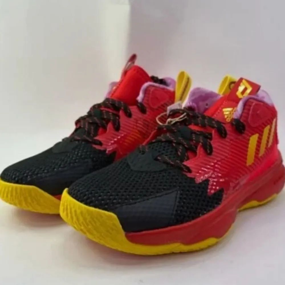 ADIDAS UNISEX-CHILD DAME 8 'Mr.INCREDIBLE SNEAKERS  with YELLOW ACCENTS